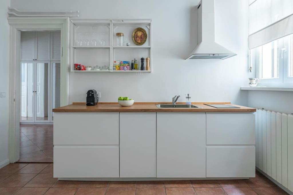 Apartment Herzer Загреб Экстерьер фото